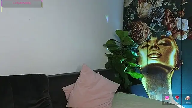 ReyaSophia online show from 02/02/26, 07:34