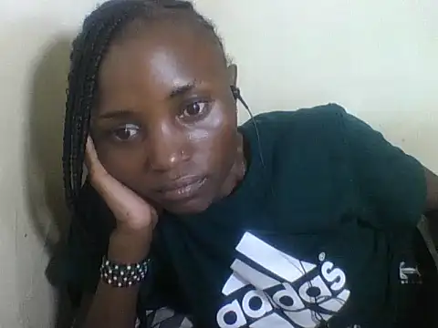 Snapshot of SexyNeedle22 chatting on 03/10/25, 05:18 SexyNeedle22 online show from 03/10/25, 05:18