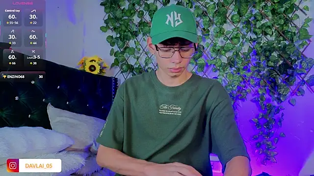 Snapshot of Daviid_laidd chatting on 11/10/25, 07:46 Daviid laidd online show from 11/10/25, 07:46