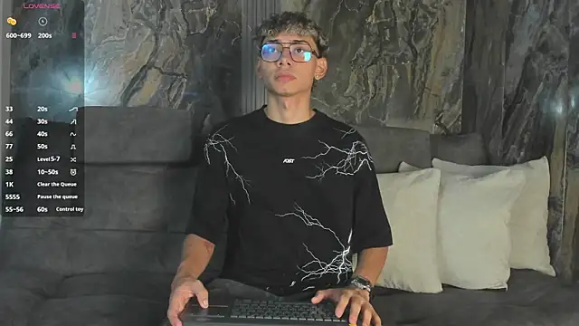 Snapshot of Daviid_laidd chatting on 01/15/26, 08:45 Daviid laidd online show from 01/15/26, 08:45