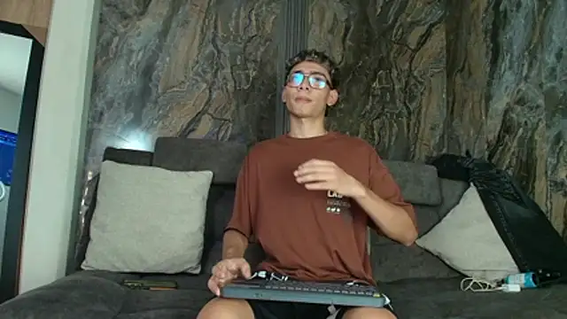 Snapshot of Daviid_laidd chatting on 02/09/26, 09:19 Daviid laidd online show from 02/09/26, 09:19