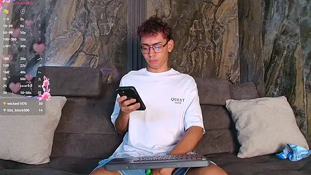 Snapshot of Daviid_laidd chatting on 02/20/26, 06:59 Daviid laidd online show from 02/20/26, 06:59