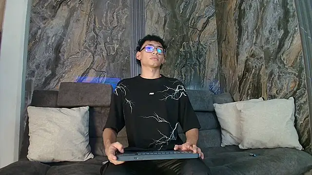 Snapshot of Daviid_laidd chatting on 02/27/26, 07:58 Daviid laidd online show from 02/27/26, 07:58