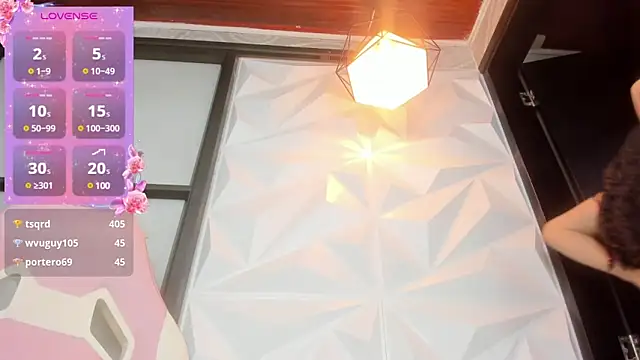 emilymiller tcw online show from 01/28/25, 05:54