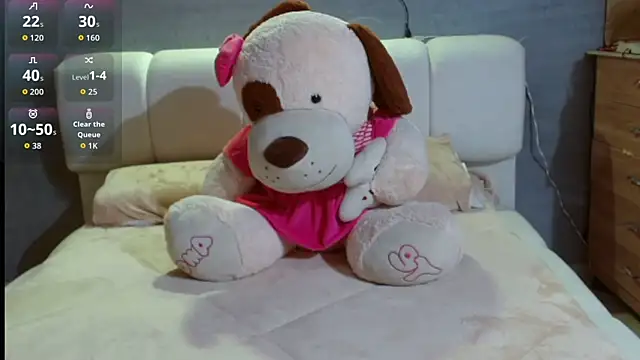 italagomez  online show from 04/09/26, 12:43