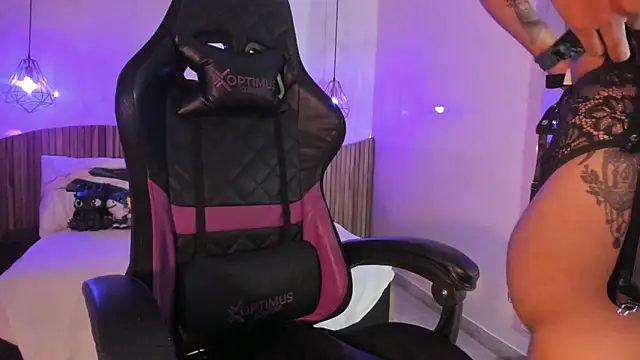 IamNayuta online show from 11/29/25, 08:34