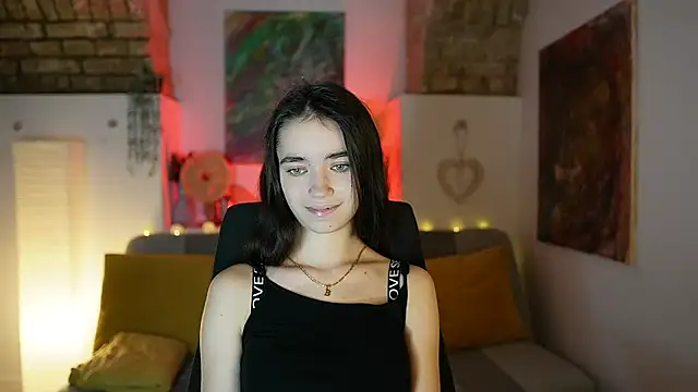 Gia Paige18 online show from 01/11/25, 12:18