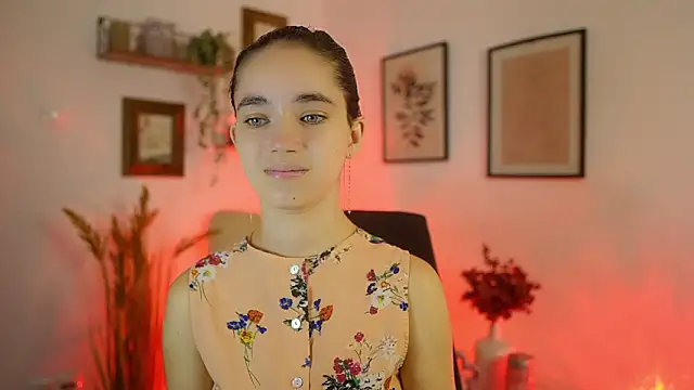 Gia Paige18 online show from 09/23/25, 01:14