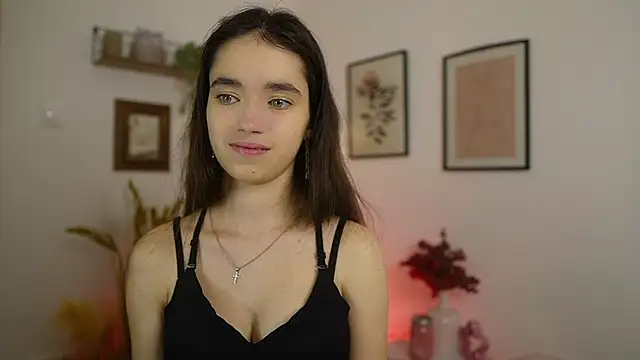 Snapshot of Gia_Paige18 chatting on 02/18/26, 07:21 Gia Paige18 online show from 02/18/26, 07:21