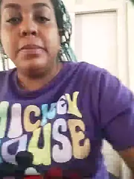 ELLA KELLY online show from 01/13/25, 12:13
