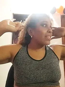 ELLA KELLY online show from 10/30/25, 11:55