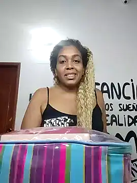 ELLA KELLY online show from 11/22/25, 11:42