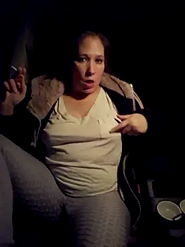 Snapshot of Chatonne69 chatting on 11/07/25, 01:38 Chatonne69 online show from 11/07/25, 01:38