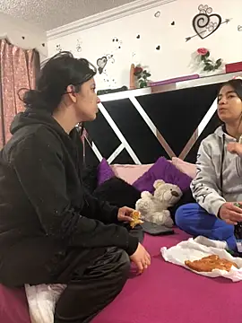 1lovelygirls online show from 10/15/25, 12:16