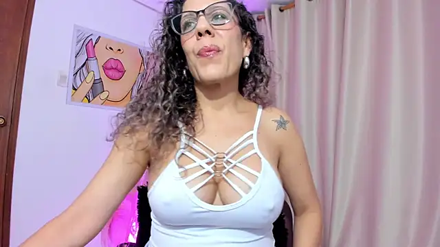 StarMilf online show from 07/18/26, 12:42