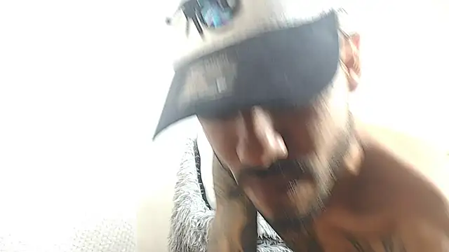 Snapshot of jeilerth chatting on 02/07/25, 01:04 jeilerth online show from 02/07/25, 01:04