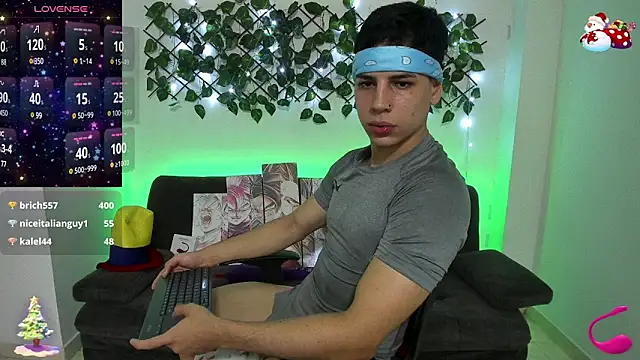 jonathanjoestar  online show from 12/30/24, 12:43