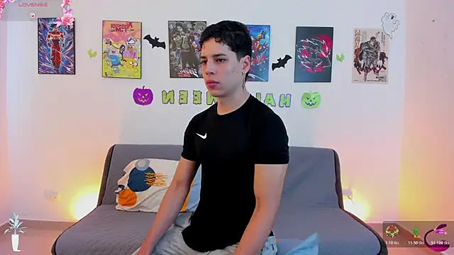 jonathanjoestar  online show from 11/07/25, 08:20