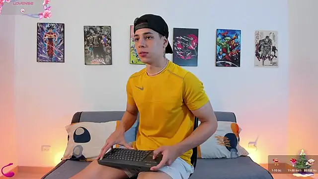 jonathanjoestar  online show from 01/06/26, 09:18