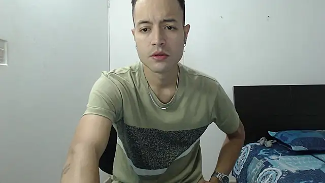 dimitriquiet05 online show from 12/06/24, 03:08