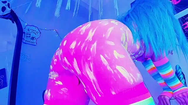 kuromi69 online show from 04/02/26, 08:12