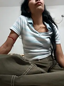 Snapshot of Angel_Anamika chatting on 10/17/25, 06:49 Angel Anamika online show from 10/17/25, 06:49