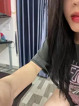 Snapshot of Louis_Baby chatting on 01/11/25, 09:15 Louis Baby online show from 01/11/25, 09:15