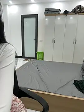 Snapshot of Louis_Baby chatting on 11/03/25, 04:30 Louis Baby online show from 11/03/25, 04:30