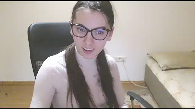 Snapshot of CuteJollie4U chatting on 03/21/25, 09:12 CuteJollie4U online show from 03/21/25, 09:12