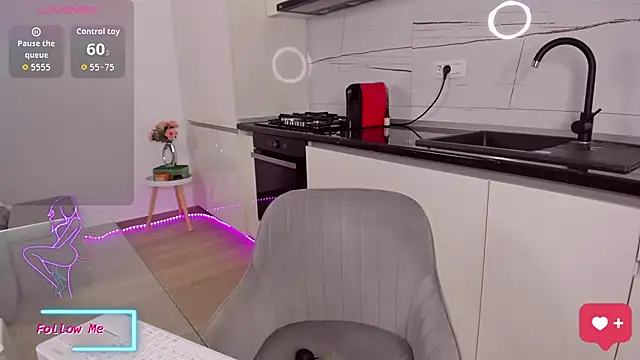 CelyneMay online show from 11/07/25, 02:39