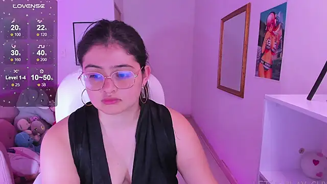 Snapshot of Stephania_18 chatting on 01/22/25, 07:34 Stephania 18 online show from 01/22/25, 07:34