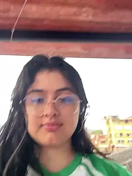 Snapshot of Stephania_18 chatting on 02/18/25, 10:25 Stephania 18 online show from 02/18/25, 10:25