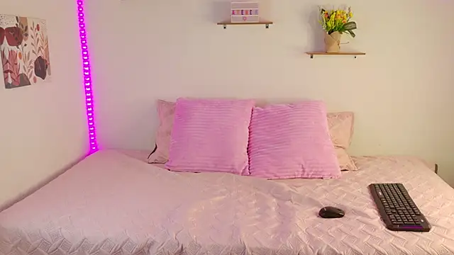 Snapshot of Atenea_Makri chatting on 01/30/25, 12:07 Atenea Makri online show from 01/30/25, 12:07