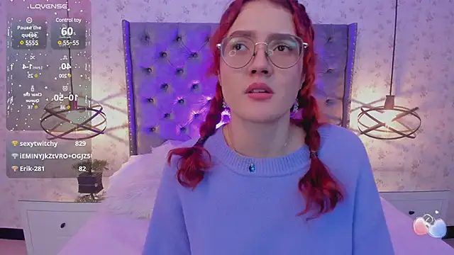 Snapshot of MiaWinx chatting on 02/12/25, 02:24 MiaWinx online show from 02/12/25, 02:24