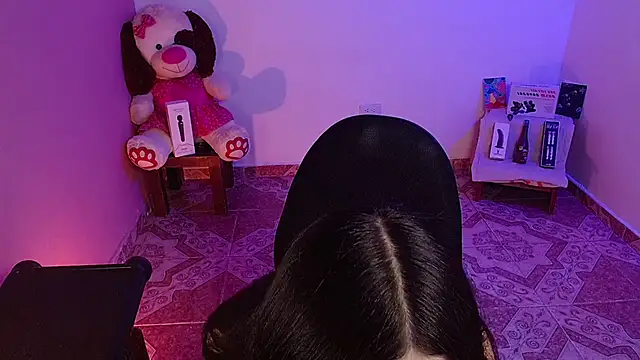 fluffy peit16 online show from 12/03/24, 12:46