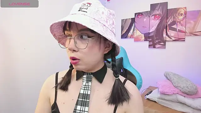 Julieta cott online show from 06/26/26, 02:27