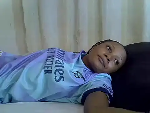 Snapshot of SpicyPetite chatting on 02/16/25, 11:49 SpicyPetite online show from 02/16/25, 11:49