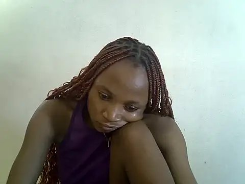 Snapshot of SpicyPetite chatting on 09/09/25, 06:24 SpicyPetite online show from 09/09/25, 06:24