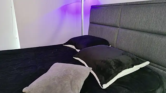 lady ni  online show from 01/08/26, 01:46