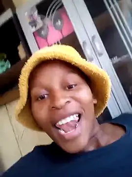 Nomawethu2002 online show from 12/03/25, 06:21