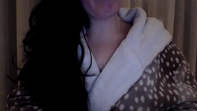 Snapshot of Sandysecret chatting on 01/20/25, 08:18 Sandysecret online show from 01/20/25, 08:18