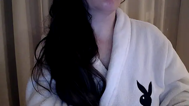 Snapshot of Sandysecret chatting on 03/16/25, 08:11 Sandysecret online show from 03/16/25, 08:11