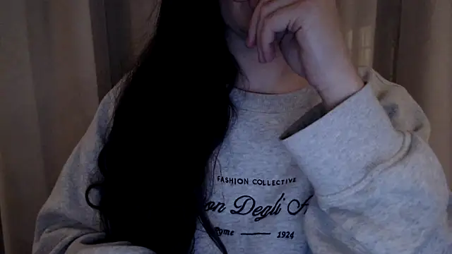 Snapshot of Sandysecret chatting on 10/02/25, 07:43 Sandysecret online show from 10/02/25, 07:43