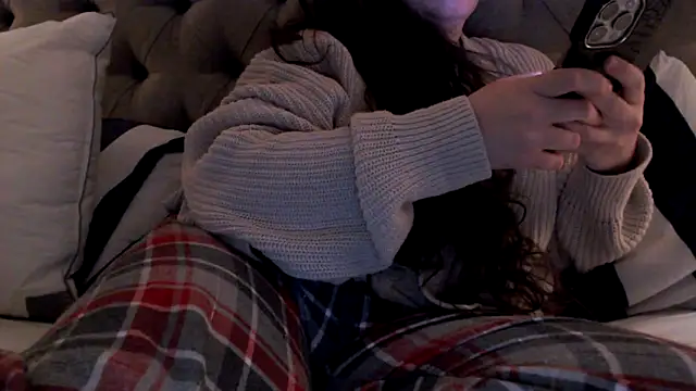 Snapshot of Sandysecret chatting on 11/23/25, 09:36 Sandysecret online show from 11/23/25, 09:36