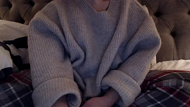 Snapshot of Sandysecret chatting on 11/25/25, 07:58 Sandysecret online show from 11/25/25, 07:58