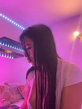 tamara jay online show from 01/31/25, 01:01