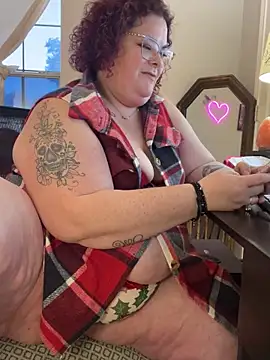 Snapshot of MsStrawbooty chatting on 12/09/24, 07:50 MsStrawbooty online show from 12/09/24, 07:50