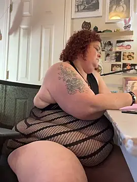 MsStrawbooty online show from 03/30/26, 06:31
