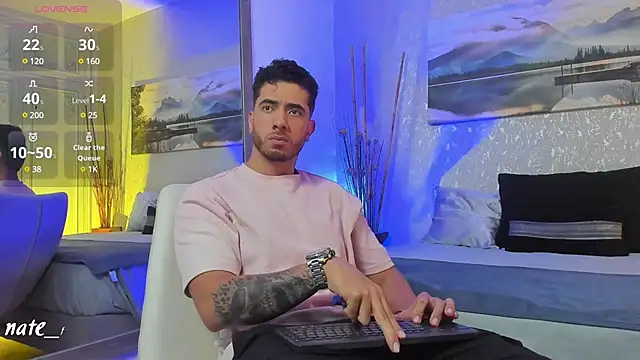 Snapshot of Nate_franco chatting on 02/10/25, 07:36 Nate franco online show from 02/10/25, 07:36