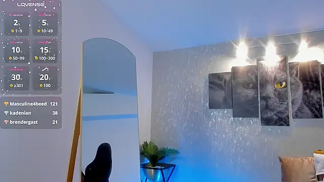 Snapshot of Nate_franco chatting on 02/26/25, 11:09 Nate franco online show from 02/26/25, 11:09